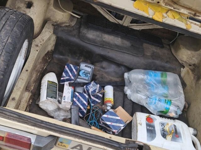 Бежевий ВАЗ 2106, об'ємом двигуна 0 л та пробігом 1000 тис. км за 358 $, фото 6 на Automoto.ua