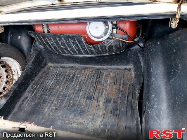 Бежевий ВАЗ 2106, об'ємом двигуна 1.5 л та пробігом 40 тис. км за 1250 $, фото 6 на Automoto.ua