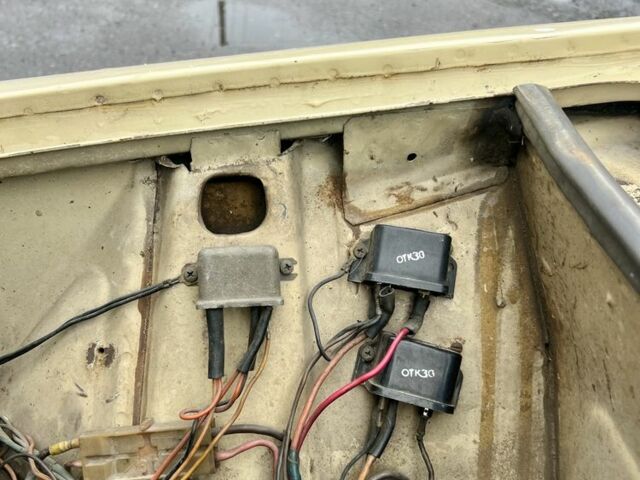 Бежевый ВАЗ 2106, объемом двигателя 1.3 л и пробегом 150 тыс. км за 799 $, фото 23 на Automoto.ua