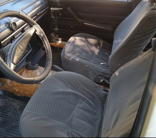 Бежевий ВАЗ 2106, об'ємом двигуна 1 л та пробігом 125 тис. км за 1038 $, фото 6 на Automoto.ua