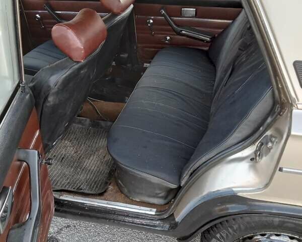 Бежевый ВАЗ 2106, объемом двигателя 1.5 л и пробегом 300 тыс. км за 560 $, фото 12 на Automoto.ua