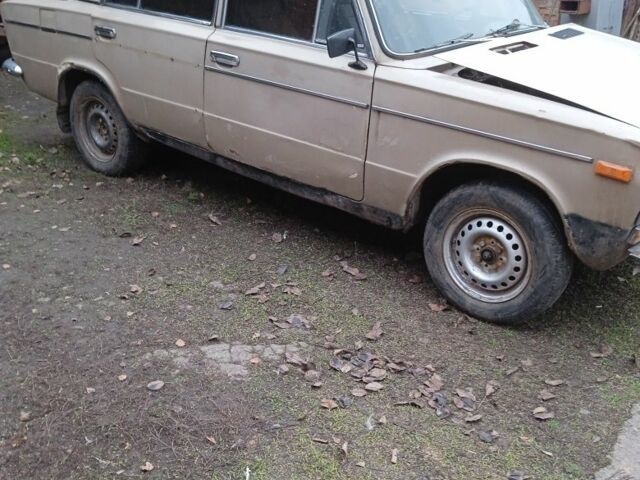 Бежевый ВАЗ 2106, объемом двигателя 0 л и пробегом 1000 тыс. км за 261 $, фото 3 на Automoto.ua