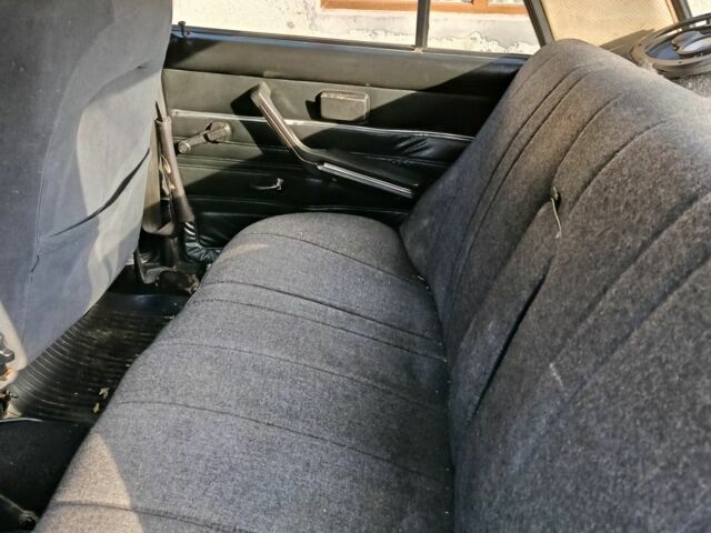 Бежевий ВАЗ 2106, об'ємом двигуна 1.6 л та пробігом 97 тис. км за 700 $, фото 4 на Automoto.ua