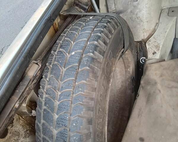 Бежевый ВАЗ 2106, объемом двигателя 1.5 л и пробегом 300 тыс. км за 560 $, фото 15 на Automoto.ua