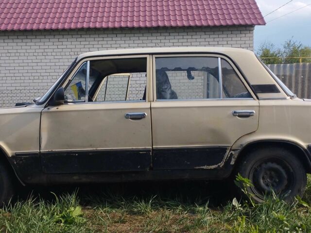 Бежевый ВАЗ 2106, объемом двигателя 0 л и пробегом 3 тыс. км за 433 $, фото 7 на Automoto.ua