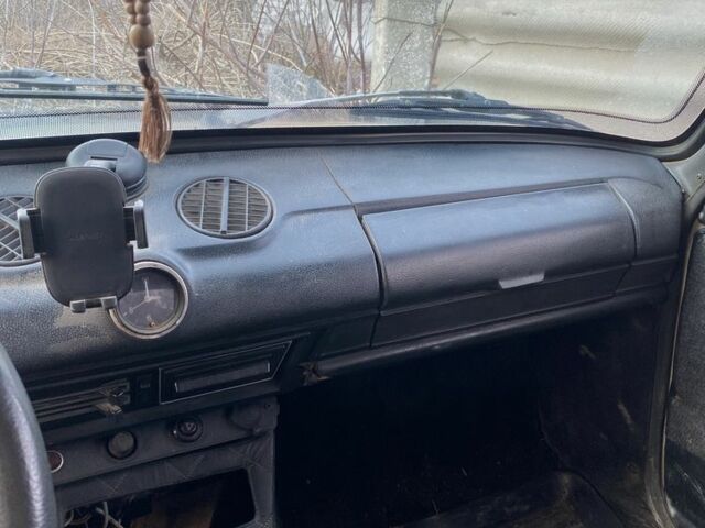 Бежевый ВАЗ 2106, объемом двигателя 1.3 л и пробегом 3 тыс. км за 545 $, фото 6 на Automoto.ua