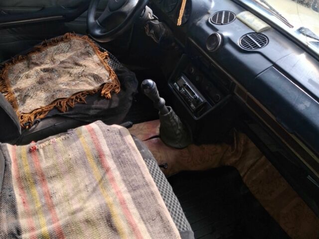 Бежевий ВАЗ 2106, об'ємом двигуна 0 л та пробігом 1000 тис. км за 500 $, фото 4 на Automoto.ua