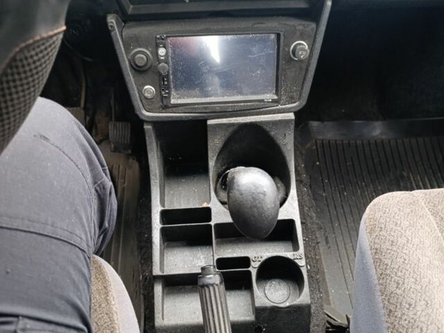 Бежевий ВАЗ 2106, об'ємом двигуна 1.6 л та пробігом 1000 тис. км за 834 $, фото 9 на Automoto.ua