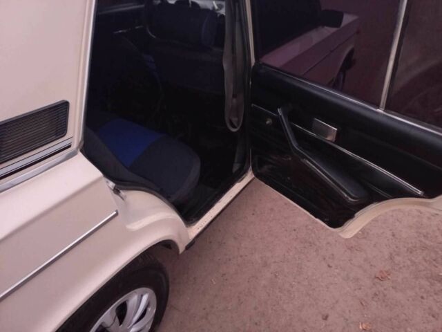 Бежевый ВАЗ 2106, объемом двигателя 0 л и пробегом 120 тыс. км за 1000 $, фото 7 на Automoto.ua