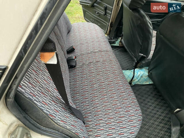 Бежевый ВАЗ 2106, объемом двигателя 0 л и пробегом 92 тыс. км за 950 $, фото 9 на Automoto.ua