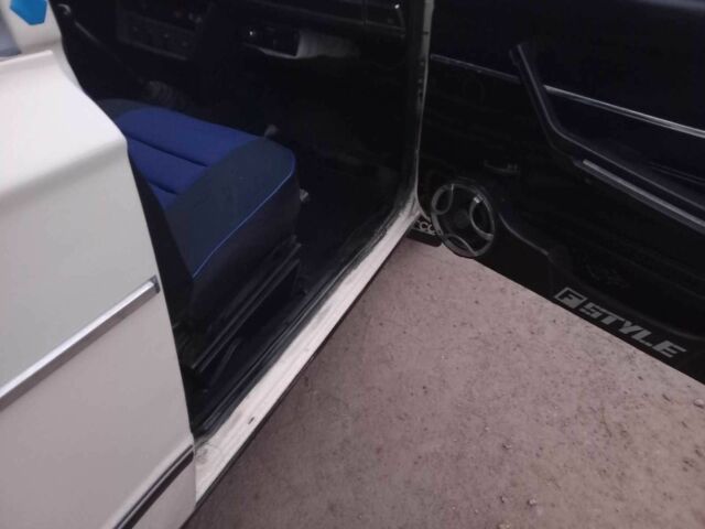 Бежевый ВАЗ 2106, объемом двигателя 0 л и пробегом 120 тыс. км за 1000 $, фото 10 на Automoto.ua