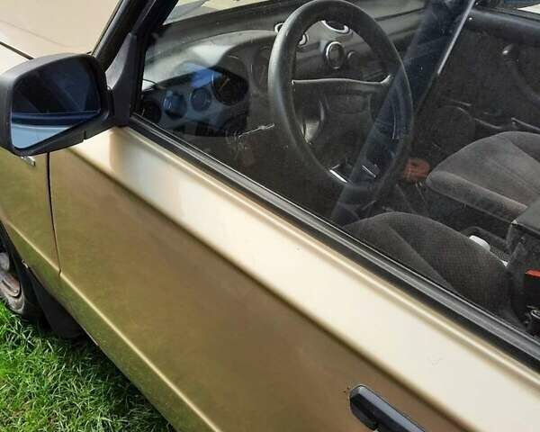 ВАЗ 2106 1994 в Черкассах на Automoto.ua Бежевый ВАЗ 2106, объемом двигателя 1.5 л и пробегом 120 тыс. км за 605 $, фото 10 на Automoto.ua