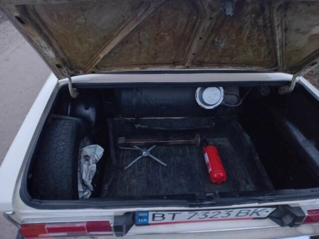 Бежевый ВАЗ 2106, объемом двигателя 0 л и пробегом 120 тыс. км за 1000 $, фото 14 на Automoto.ua