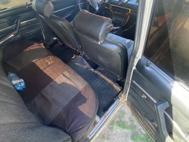 Бежевый ВАЗ 2106, объемом двигателя 1.3 л и пробегом 580 тыс. км за 428 $, фото 4 на Automoto.ua