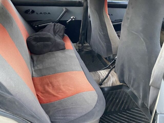 ВАЗ 2106 1996 в Днепре (Днепропетровске) на Automoto.ua Бежевый ВАЗ 2106, объемом двигателя 0 л и пробегом 216 тыс. км за 650 $, фото 7 на Automoto.ua