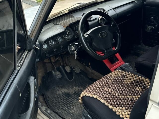 Бежевый ВАЗ 2106, объемом двигателя 0 л и пробегом 150 тыс. км за 548 $, фото 6 на Automoto.ua