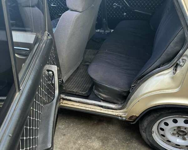Бежевий ВАЗ 2106, об'ємом двигуна 0 л та пробігом 50 тис. км за 1300 $, фото 5 на Automoto.ua