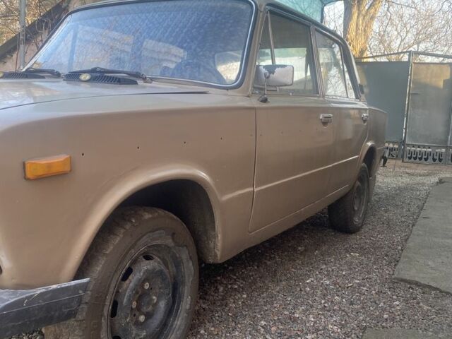 Бежевый ВАЗ 2106, объемом двигателя 1.5 л и пробегом 200 тыс. км за 378 $, фото 1 на Automoto.ua