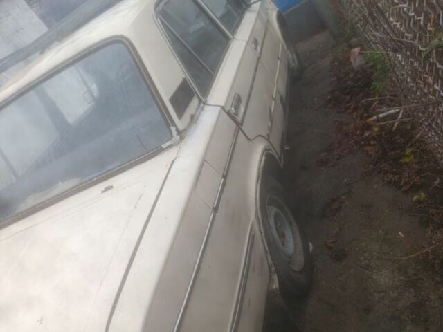 Бежевый ВАЗ 2106, объемом двигателя 8 л и пробегом 63 тыс. км за 285 $, фото 4 на Automoto.ua