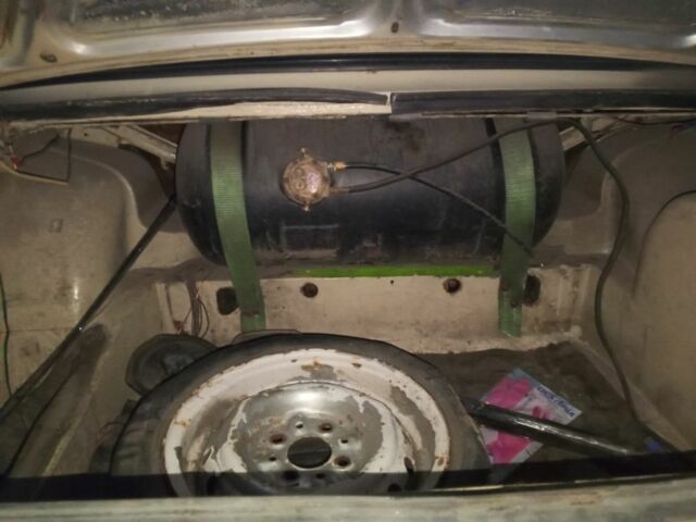 Бежевый ВАЗ 2106, объемом двигателя 1 л и пробегом 500 тыс. км за 357 $, фото 7 на Automoto.ua