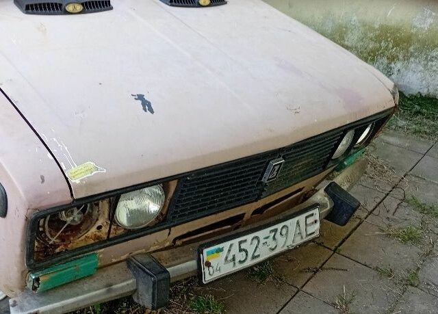 Бежевый ВАЗ 2106, объемом двигателя 0 л и пробегом 697 тыс. км за 18000 $, фото 3 на Automoto.ua