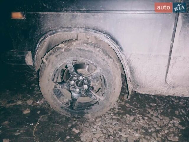 Чорний ВАЗ 2106, об'ємом двигуна 1.5 л та пробігом 80 тис. км за 700 $, фото 10 на Automoto.ua
