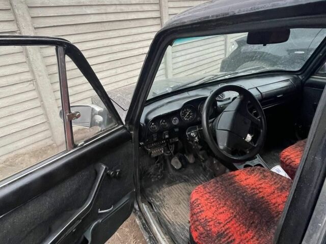 Чорний ВАЗ 2106, об'ємом двигуна 1 л та пробігом 98 тис. км за 356 $, фото 5 на Automoto.ua