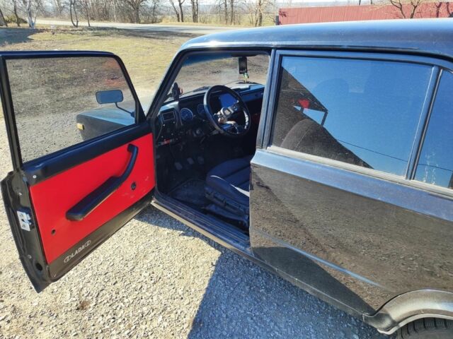 Чорний ВАЗ 2106, об'ємом двигуна 1.3 л та пробігом 190 тис. км за 952 $, фото 1 на Automoto.ua