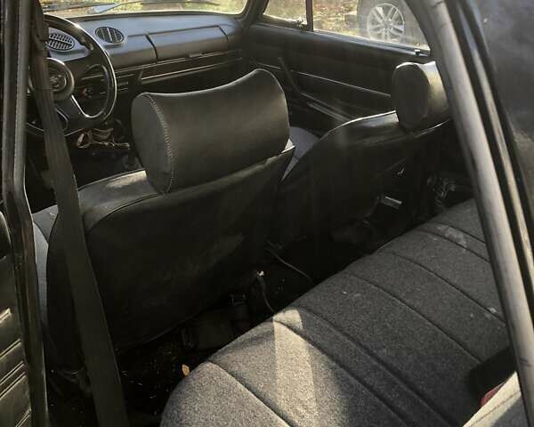 Черный ВАЗ 2106, объемом двигателя 1.6 л и пробегом 80 тыс. км за 771 $, фото 4 на Automoto.ua