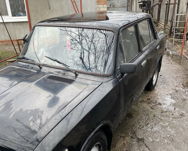 Черный ВАЗ 2106, объемом двигателя 1.3 л и пробегом 300 тыс. км за 500 $, фото 1 на Automoto.ua