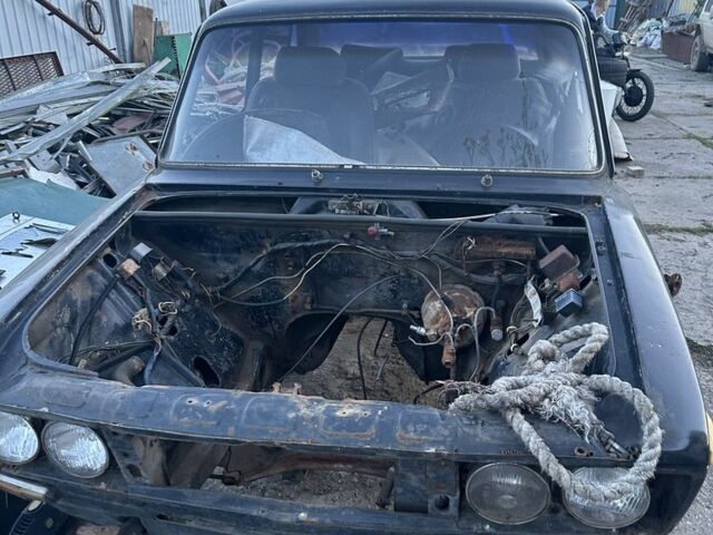 Чорний ВАЗ 2106, об'ємом двигуна 1 л та пробігом 1000 тис. км за 218 $, фото 5 на Automoto.ua