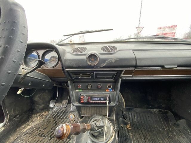 Фиолетовый ВАЗ 2106, объемом двигателя 1.6 л и пробегом 3 тыс. км за 473 $, фото 10 на Automoto.ua