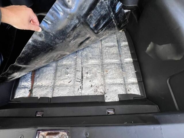 Фіолетовий ВАЗ 2106, об'ємом двигуна 0 л та пробігом 200 тис. км за 1450 $, фото 11 на Automoto.ua