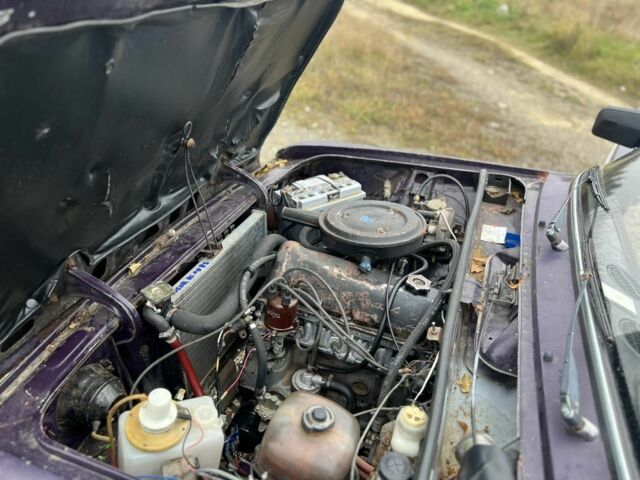 Фиолетовый ВАЗ 2106, объемом двигателя 1.5 л и пробегом 256 тыс. км за 587 $, фото 5 на Automoto.ua