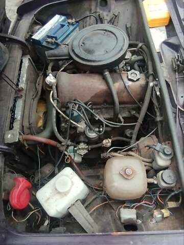 Фіолетовий ВАЗ 2106, об'ємом двигуна 1.45 л та пробігом 27 тис. км за 1200 $, фото 4 на Automoto.ua