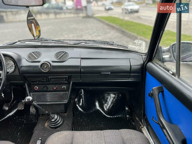 Фиолетовый ВАЗ 2106, объемом двигателя 1.5 л и пробегом 147 тыс. км за 999 $, фото 18 на Automoto.ua