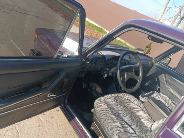 Фіолетовий ВАЗ 2106, об'ємом двигуна 1.5 л та пробігом 55 тис. км за 1550 $, фото 12 на Automoto.ua