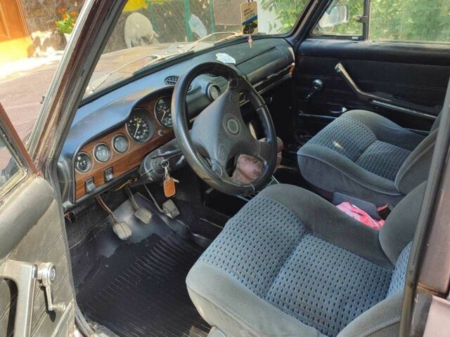 Коричневый ВАЗ 2106, объемом двигателя 0 л и пробегом 77 тыс. км за 850 $, фото 5 на Automoto.ua