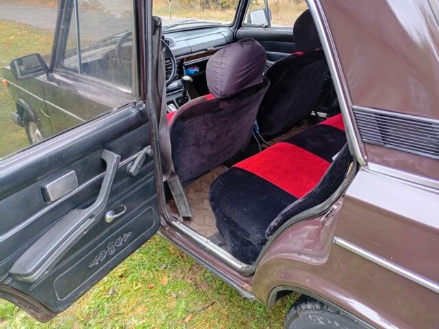 Коричневый ВАЗ 2106, объемом двигателя 1.6 л и пробегом 100 тыс. км за 550 $, фото 11 на Automoto.ua