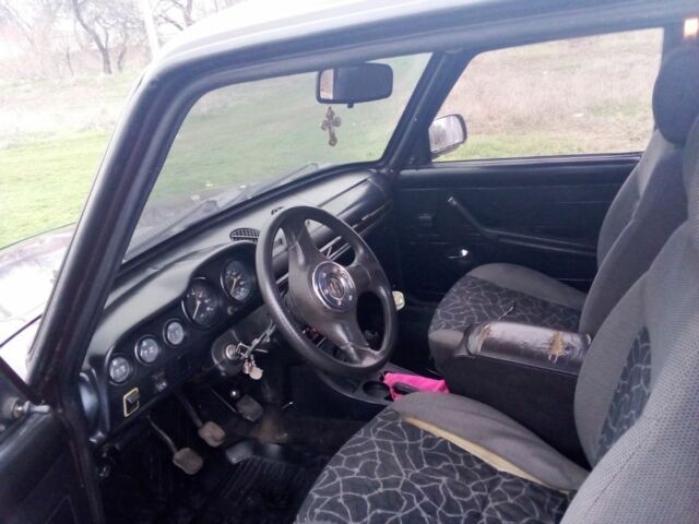 Коричневий ВАЗ 2106, об'ємом двигуна 0 л та пробігом 1000 тис. км за 1182 $, фото 4 на Automoto.ua