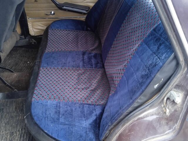 Коричневый ВАЗ 2106, объемом двигателя 1.6 л и пробегом 150 тыс. км за 950 $, фото 8 на Automoto.ua