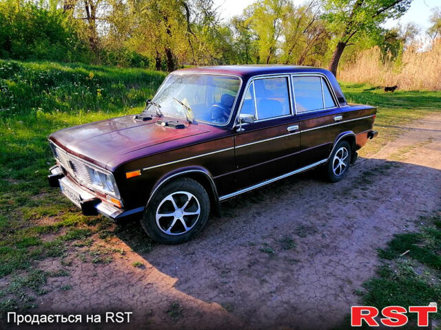 Коричневий ВАЗ 2106, об'ємом двигуна 1.3 л та пробігом 300 тис. км за 900 $, фото 1 на Automoto.ua