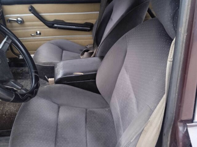 Коричневый ВАЗ 2106, объемом двигателя 1.6 л и пробегом 150 тыс. км за 950 $, фото 7 на Automoto.ua