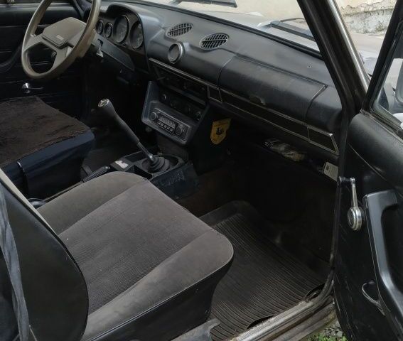 Коричневий ВАЗ 2106, об'ємом двигуна 1.3 л та пробігом 123 тис. км за 350 $, фото 4 на Automoto.ua