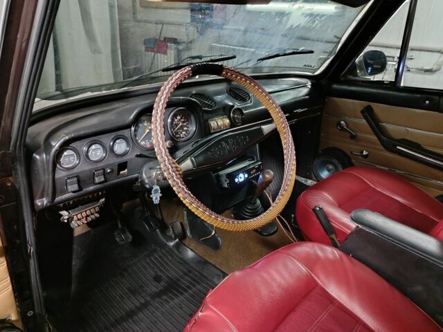 ВАЗ 2106 1985 в Славянске на Automoto.ua Коричневый ВАЗ 2106, объемом двигателя 1 л и пробегом 5 тыс. км за 849 $, фото 6 на Automoto.ua