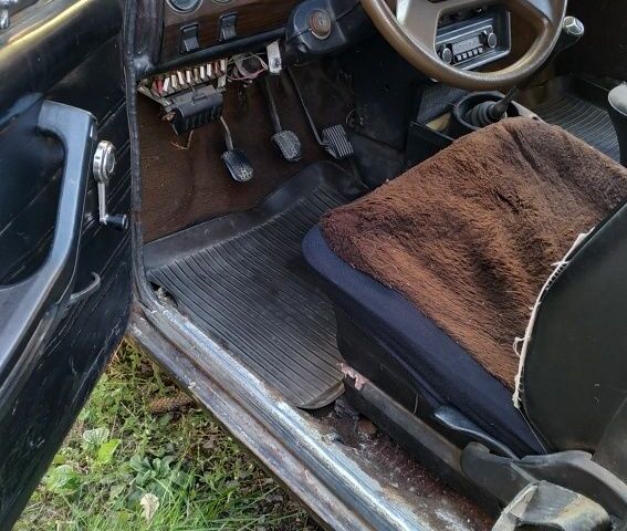 Коричневий ВАЗ 2106, об'ємом двигуна 1.3 л та пробігом 123 тис. км за 350 $, фото 3 на Automoto.ua