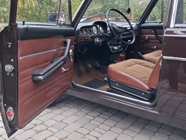 Коричневий ВАЗ 2106, об'ємом двигуна 1.3 л та пробігом 74 тис. км за 2050 $, фото 3 на Automoto.ua