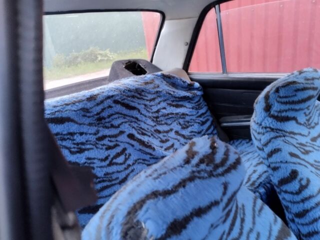 Коричневый ВАЗ 2106, объемом двигателя 1.3 л и пробегом 200 тыс. км за 297 $, фото 3 на Automoto.ua