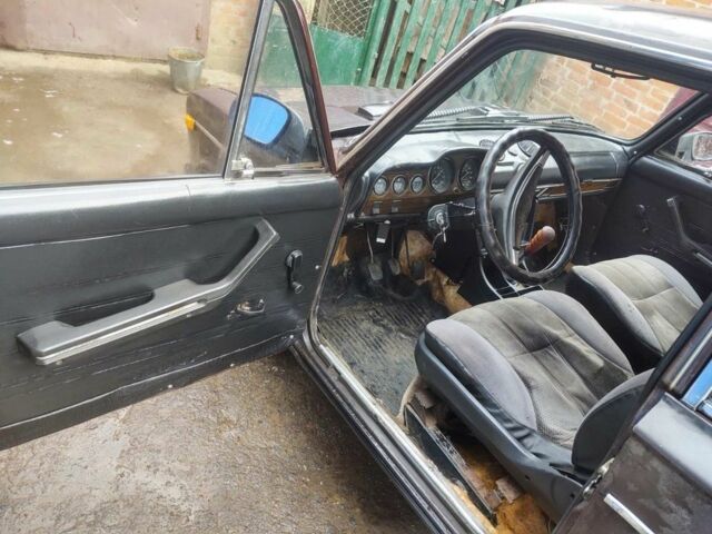 Коричневый ВАЗ 2106, объемом двигателя 1.5 л и пробегом 320 тыс. км за 429 $, фото 6 на Automoto.ua