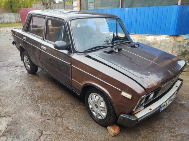 Коричневый ВАЗ 2106, объемом двигателя 1.5 л и пробегом 320 тыс. км за 429 $, фото 1 на Automoto.ua